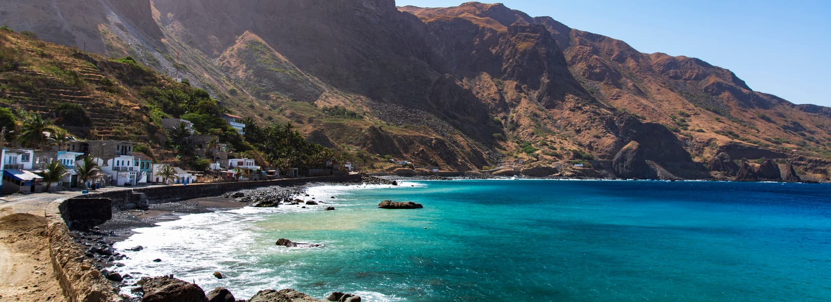 Holidays in Cabo Verde: discover the 6 natural wonders of Brava Island and be amazed!